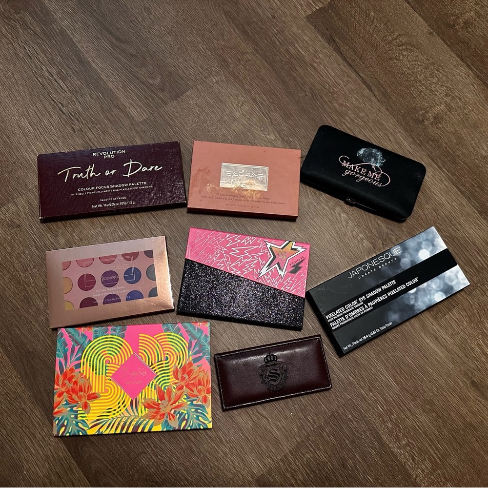 Bh cosmetics bundle
